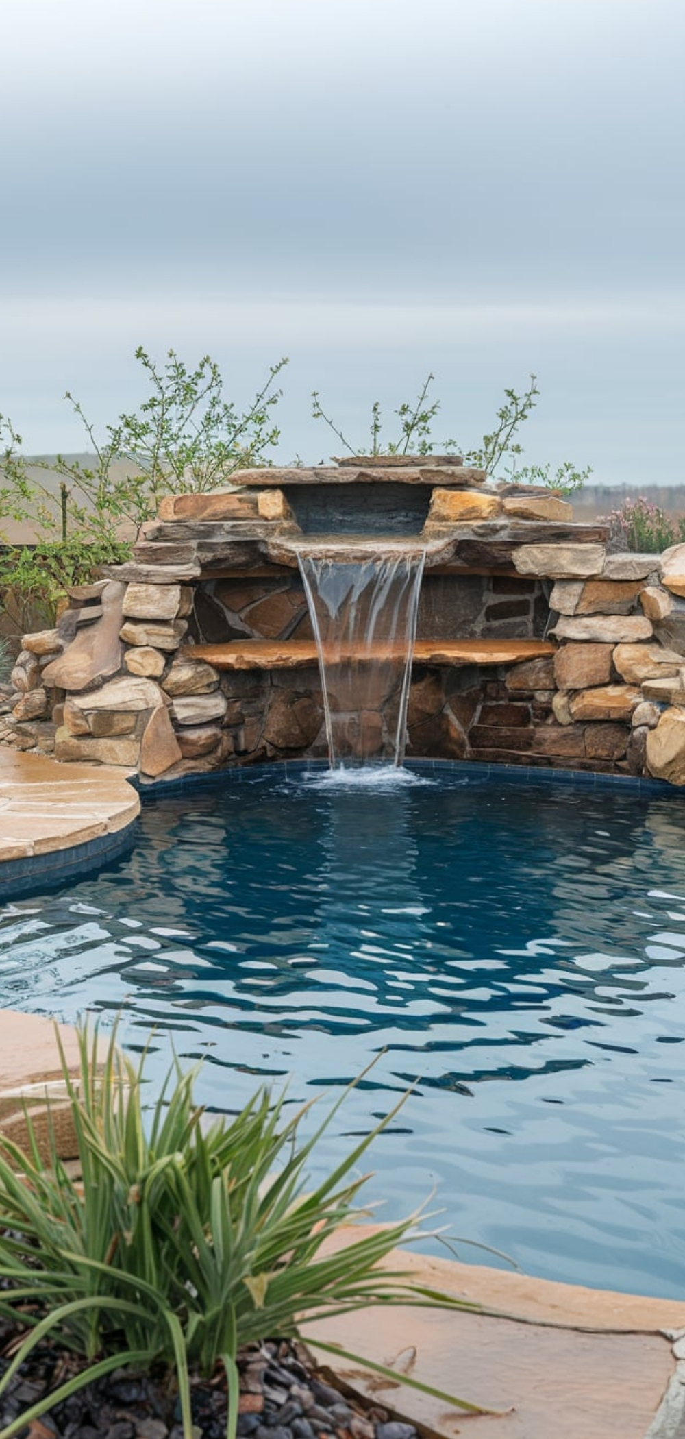 Backyards With Pools