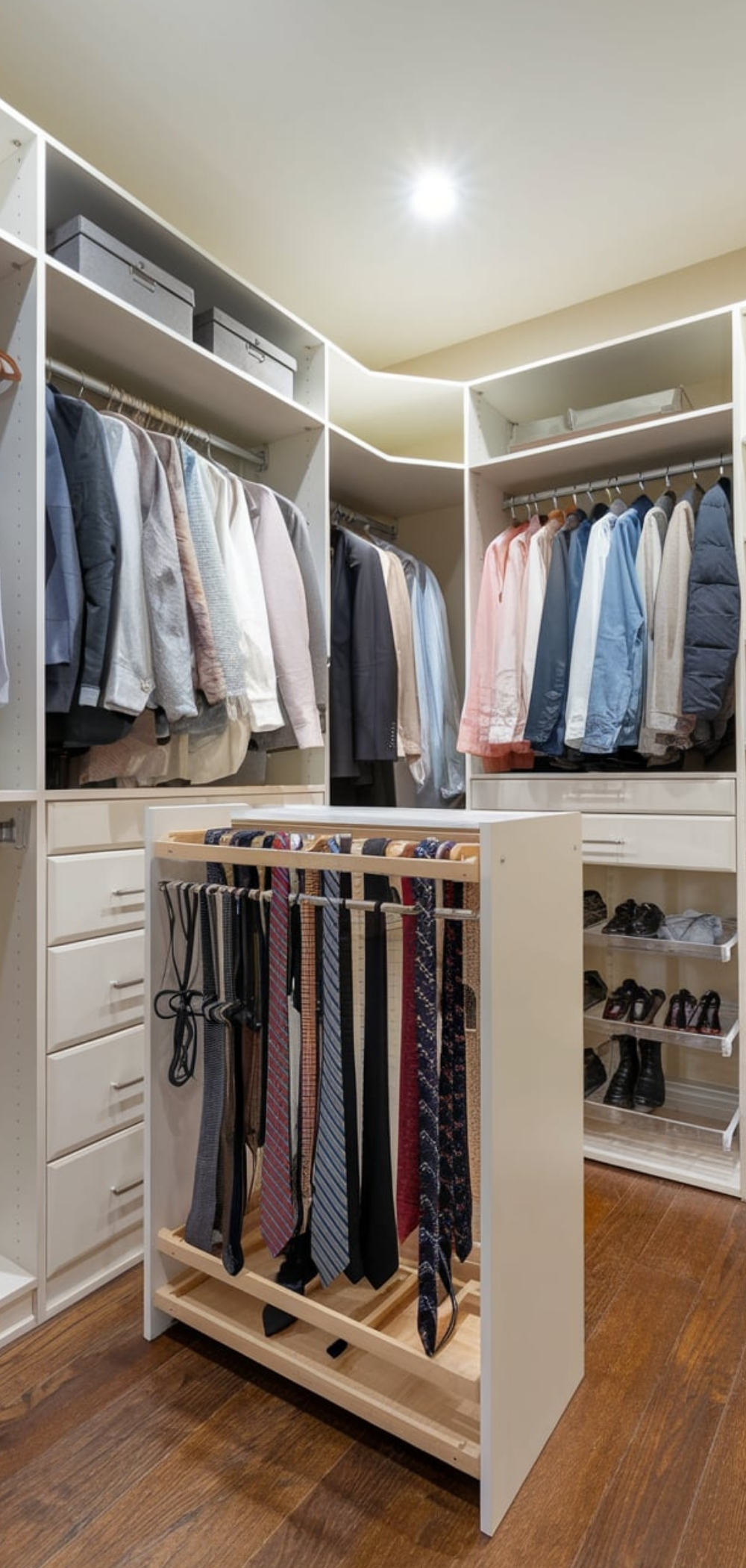 Master Closet Design Layout