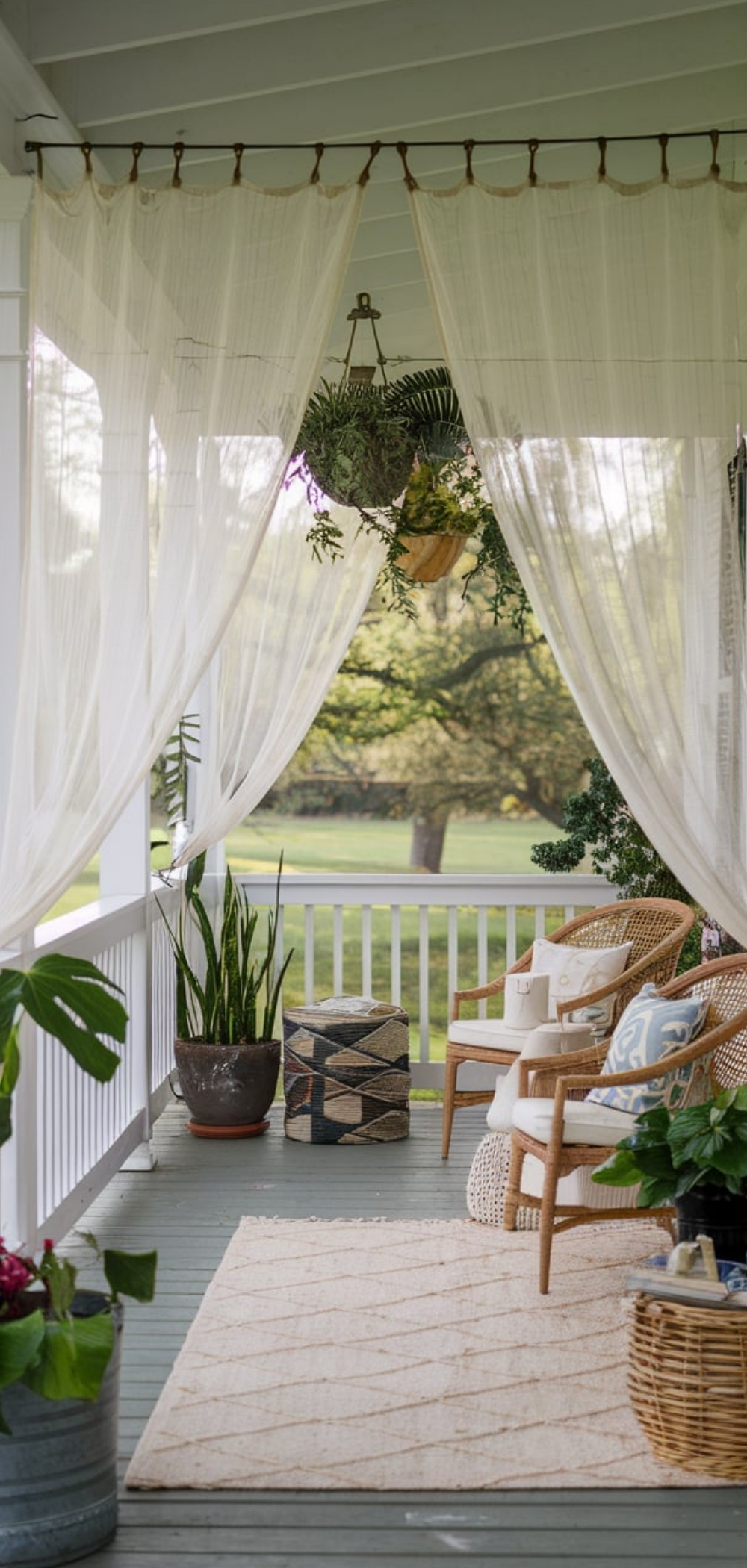 Summer Porch Decor