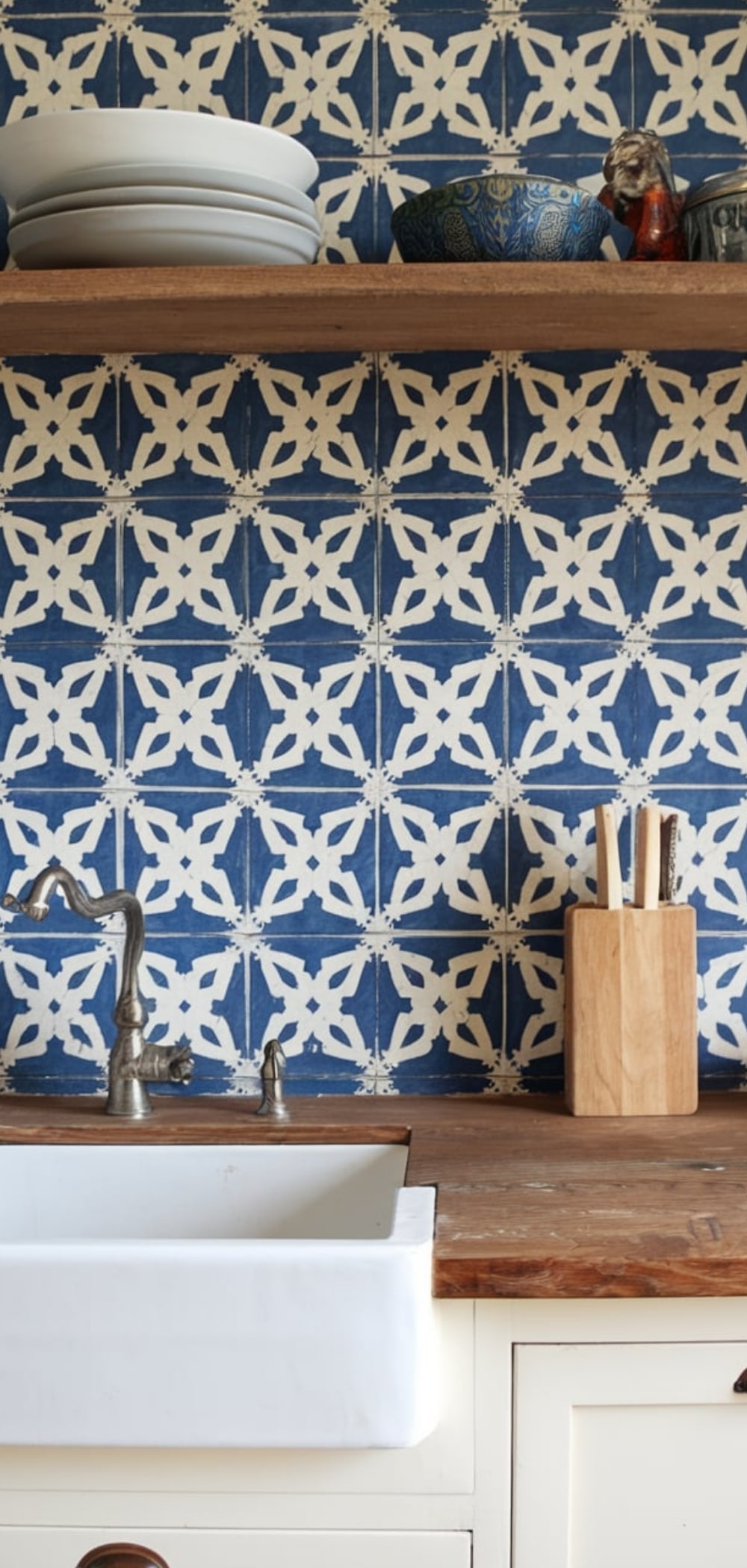 DIY Kitchen Backsplash