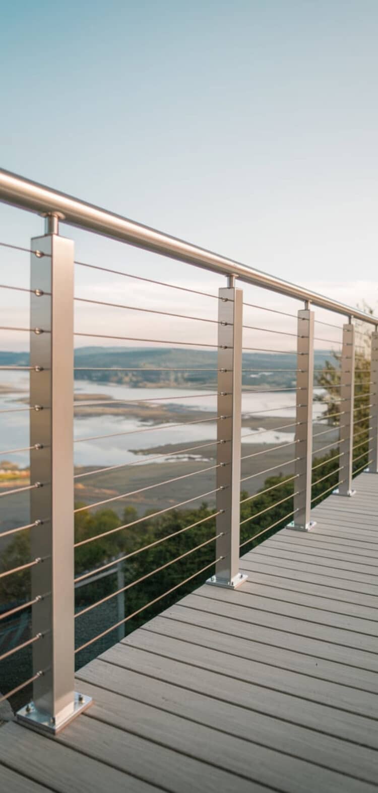 17 Beautiful Fence Deck Railing Ideas - The Mega Mom