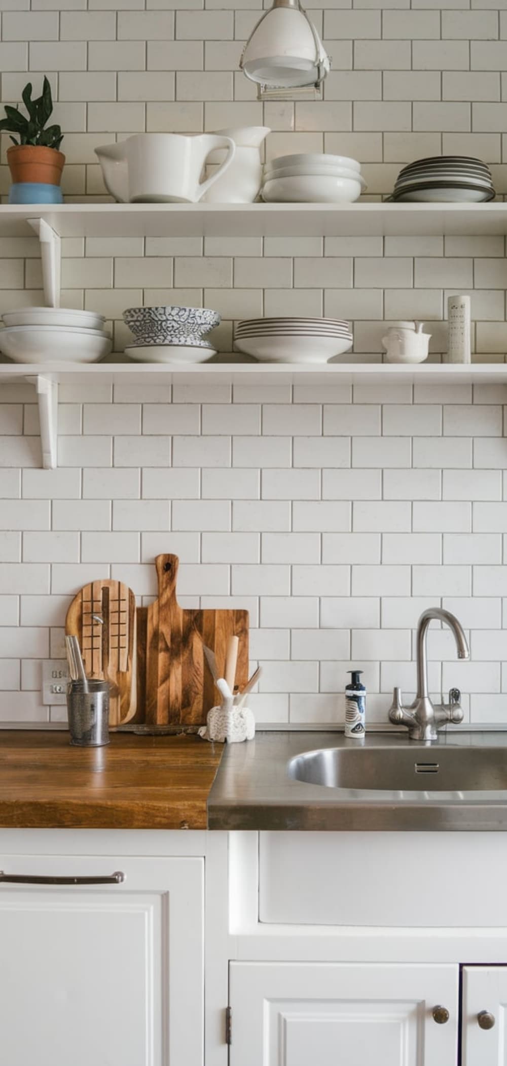 DIY Kitchen Backsplash