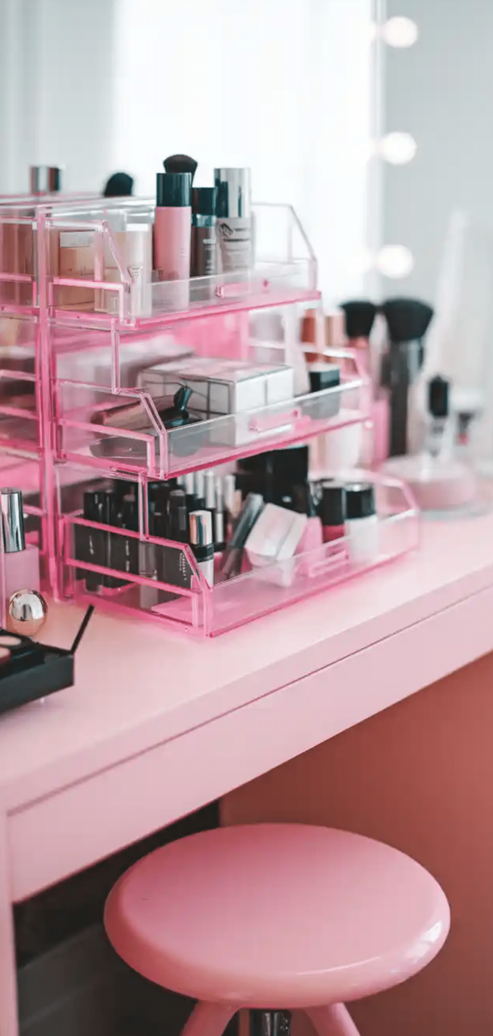 16 Gorgeous Pink Makeup Vanity Organization Ideas - The Mega Mom