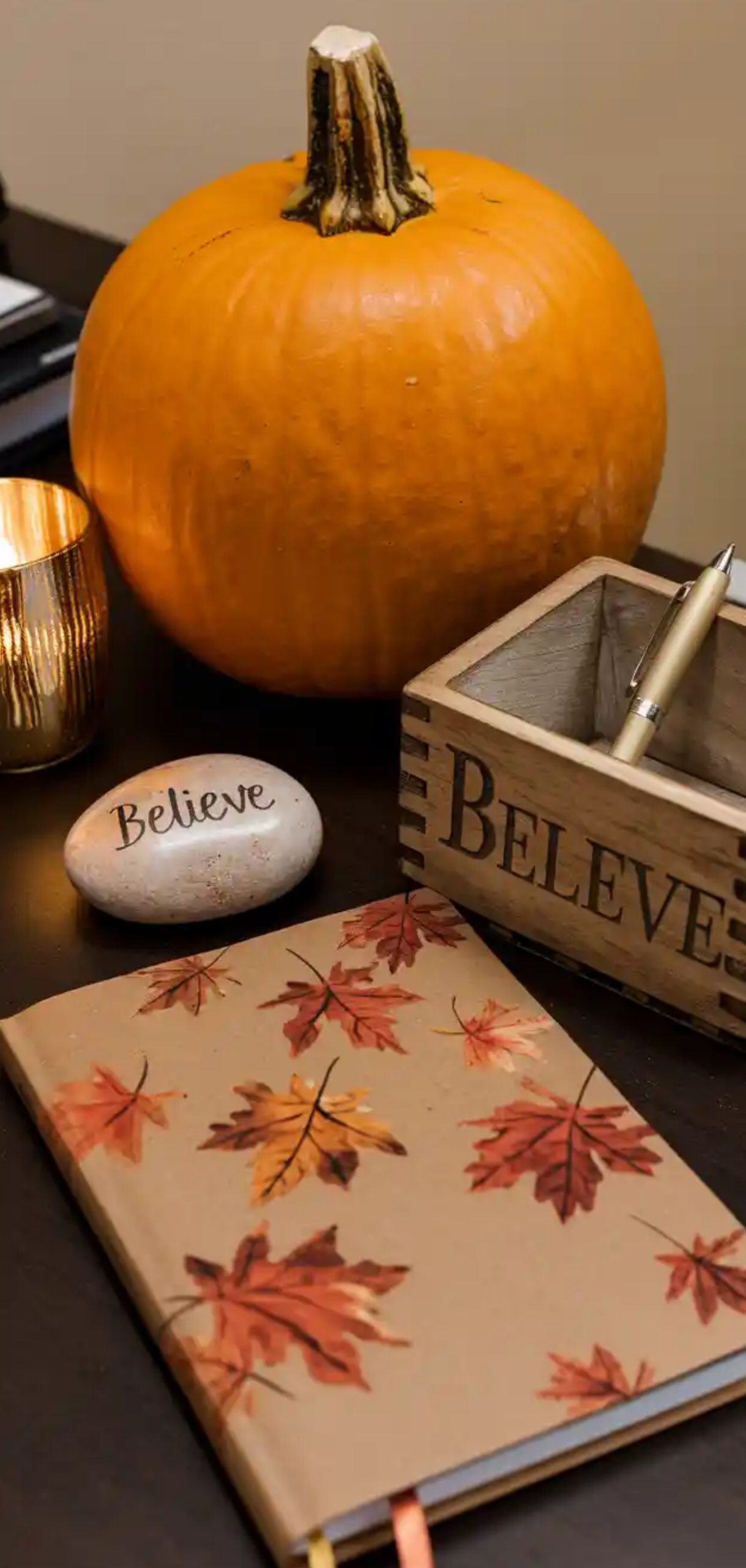 Fall Office Decor Ideas for Your Desk at Work