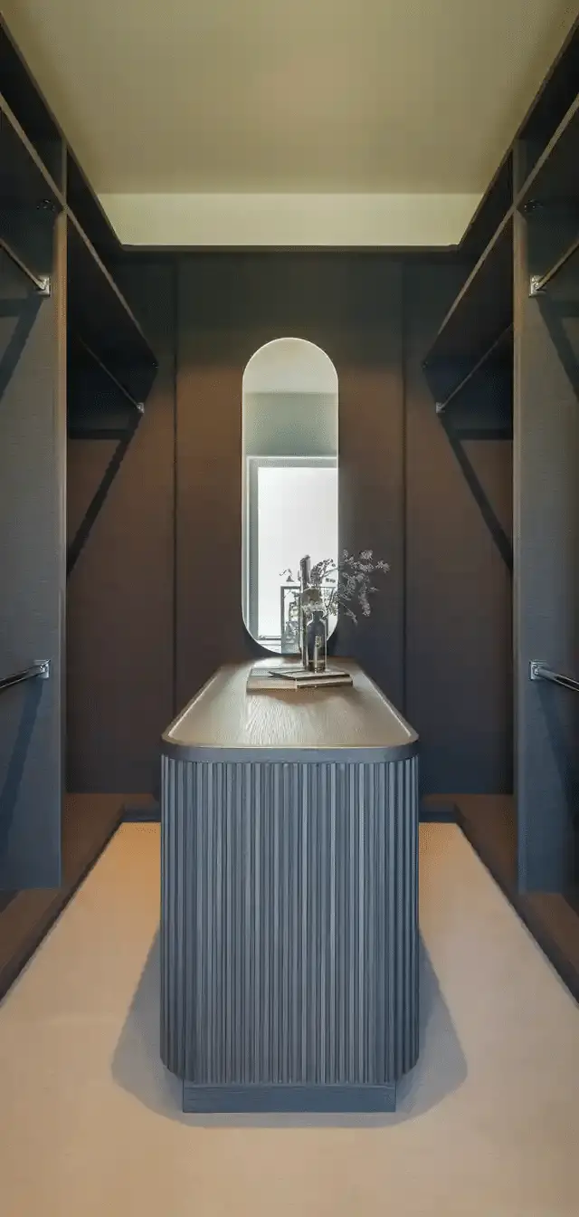 Built-In Closet Storage