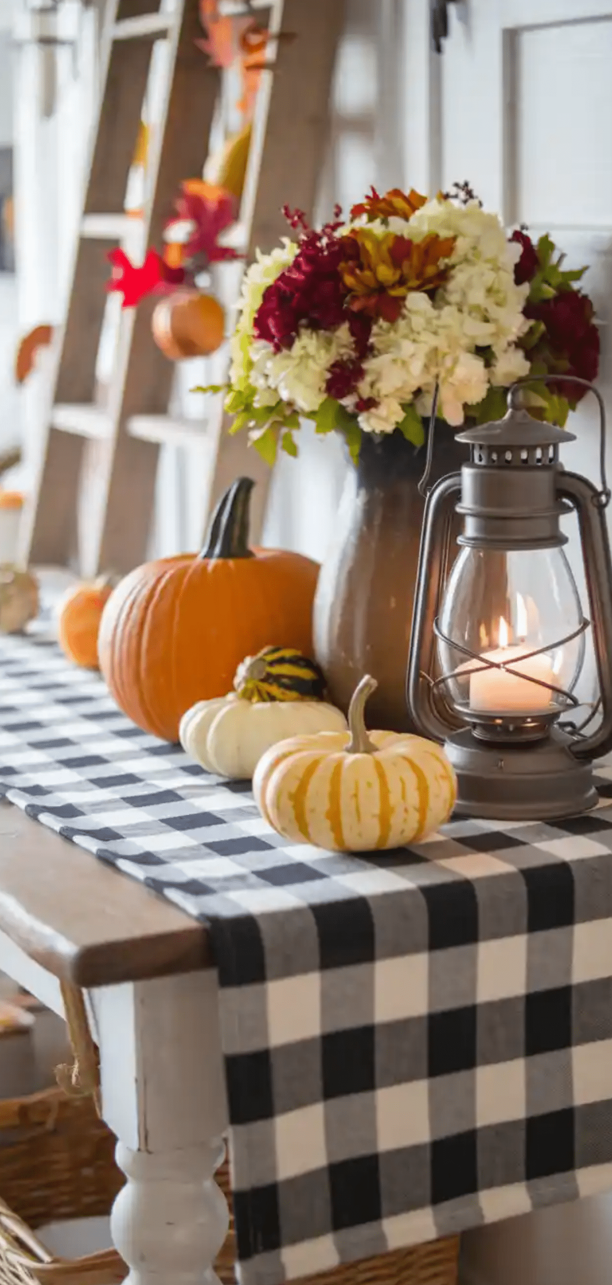 Farmhouse Fall Entry Table Decor Ideas 