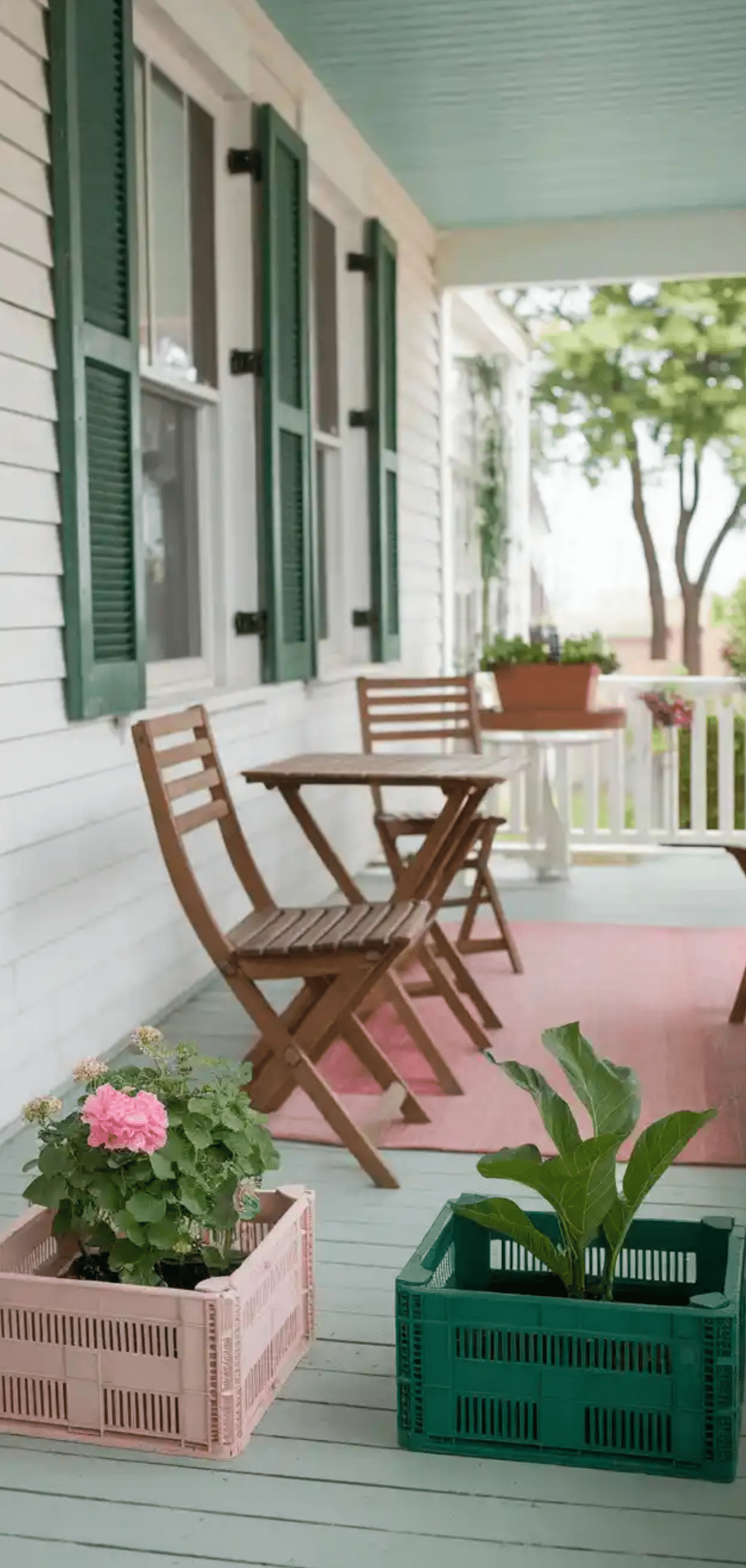 Easy Vintage Porch Decor Ideas