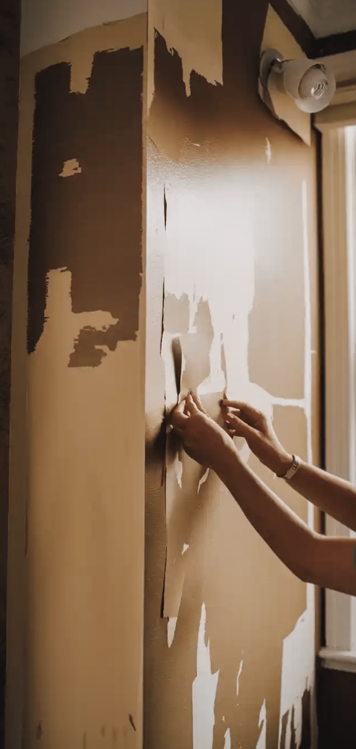 Easy Things to Know Before You Use Peel and Stick Wallpaper