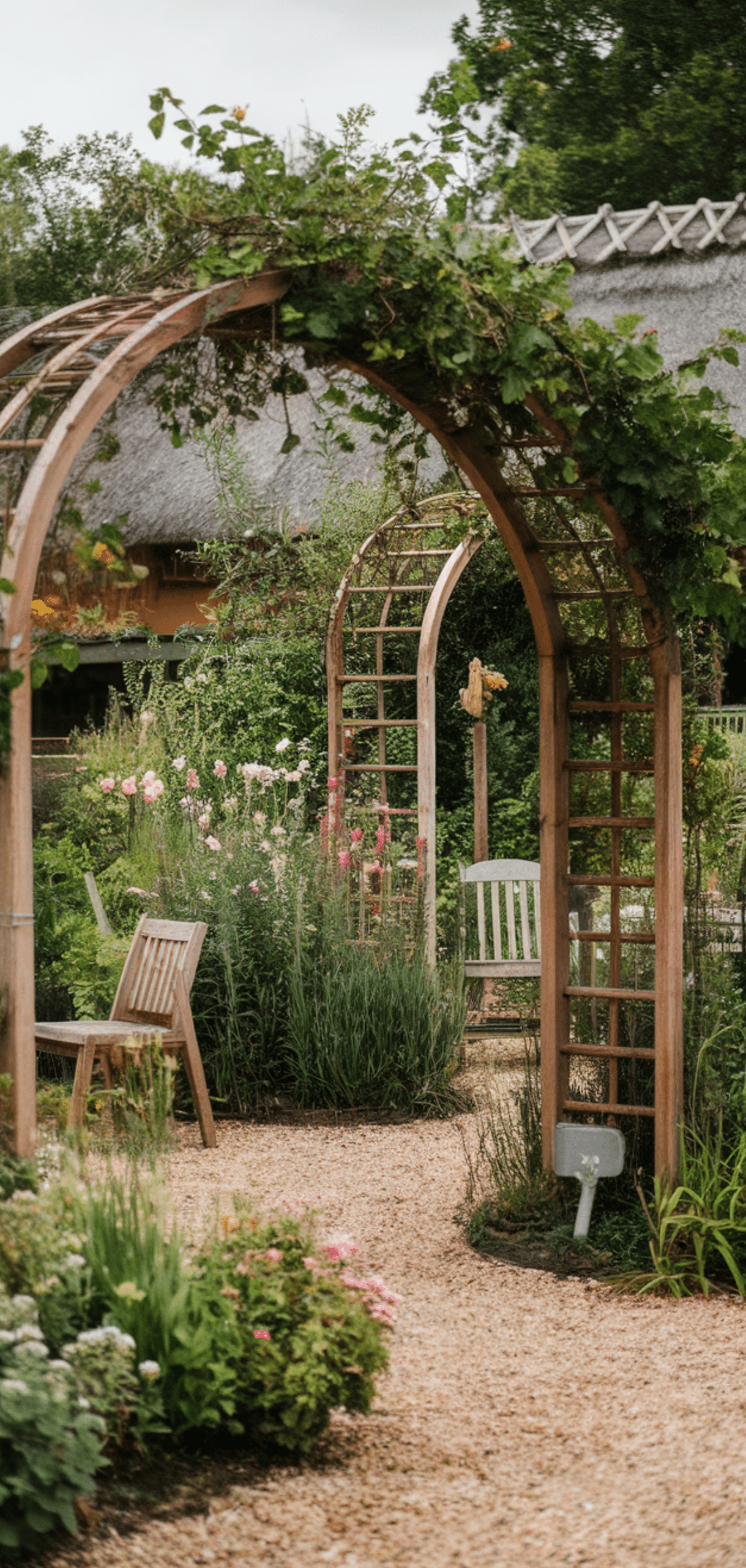 Creative Rustic Garden Decor Ideas