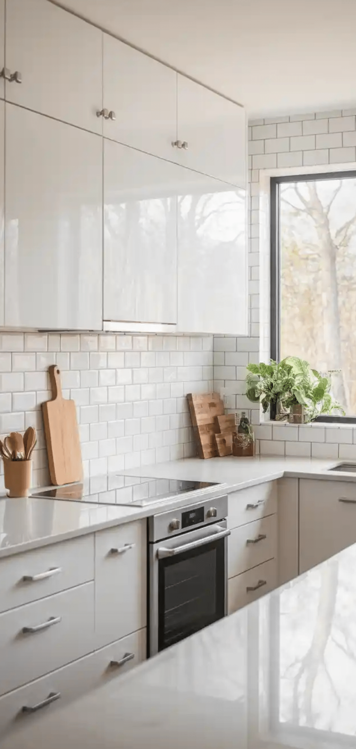 Stunning All-White Kitchen Ideas