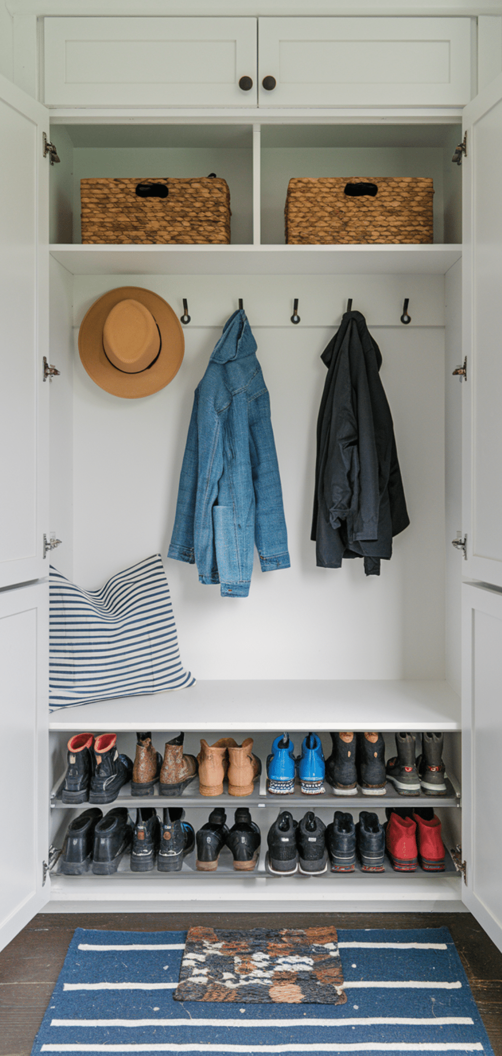 17 Perfect Mudroom Shoe Storage Ideas for a Clutter-Free Entryway