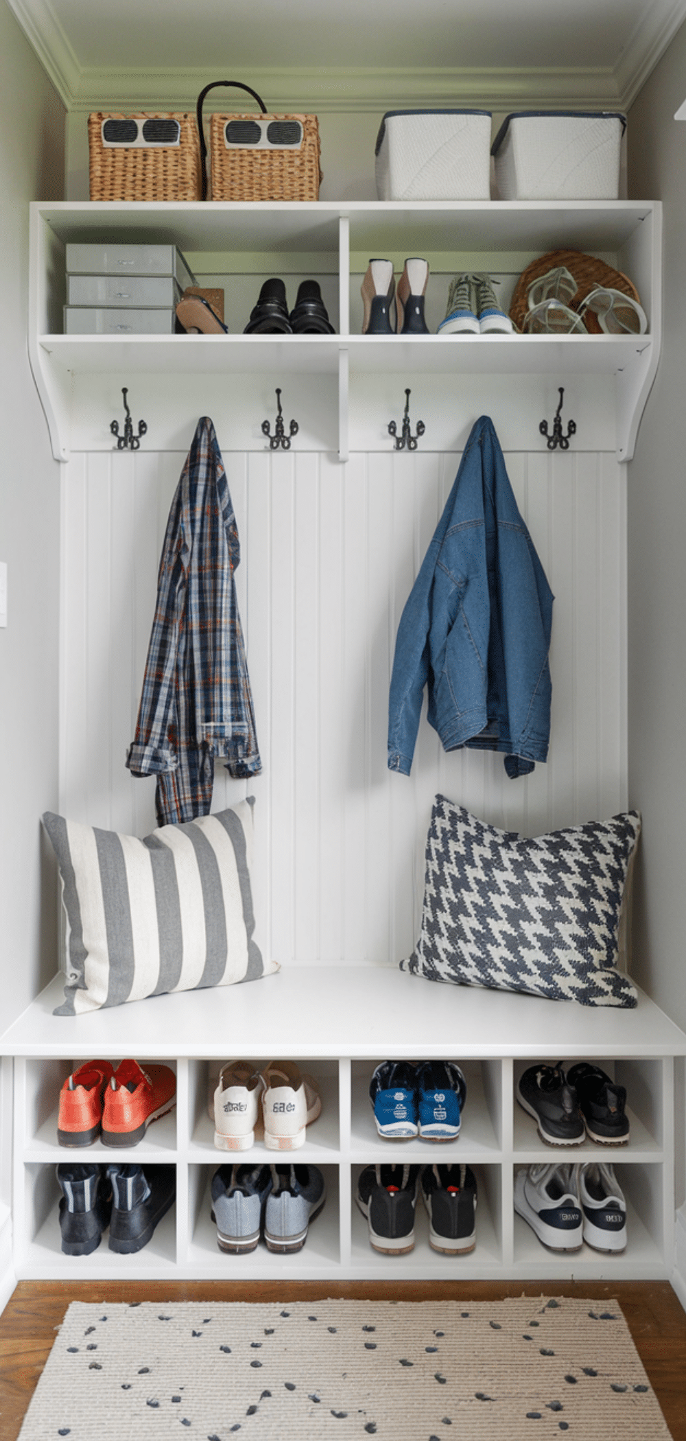 17 Perfect Mudroom Shoe Storage Ideas for a Clutter-Free Entryway