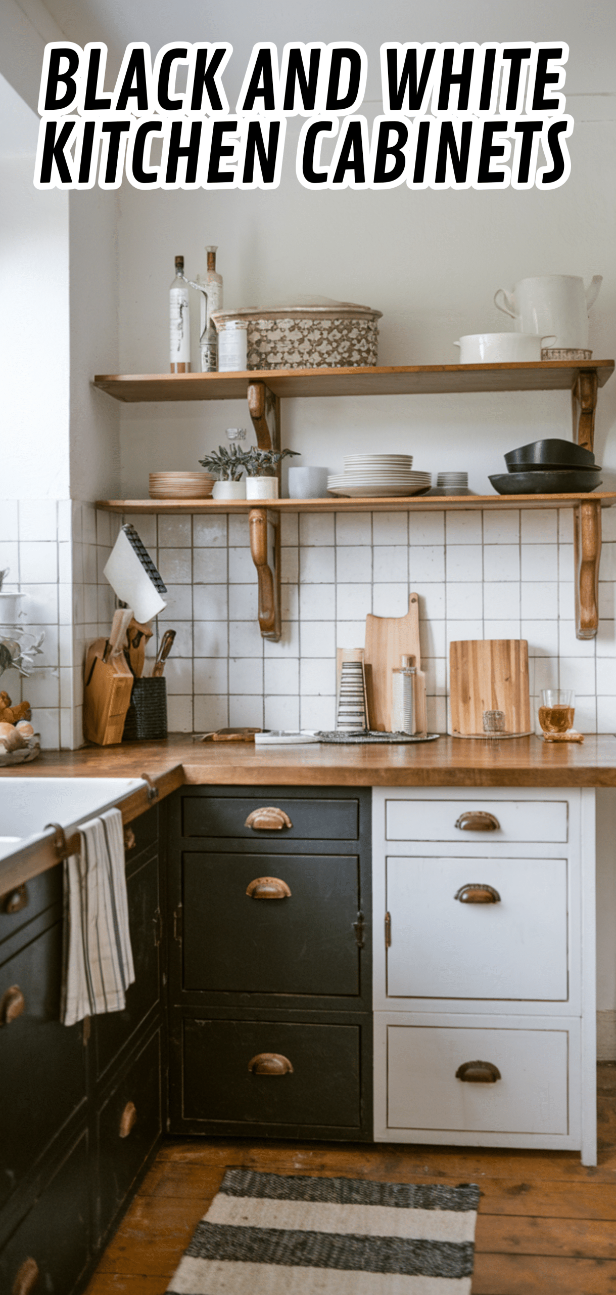 16 Stunning Black And White Kitchen Cabinets