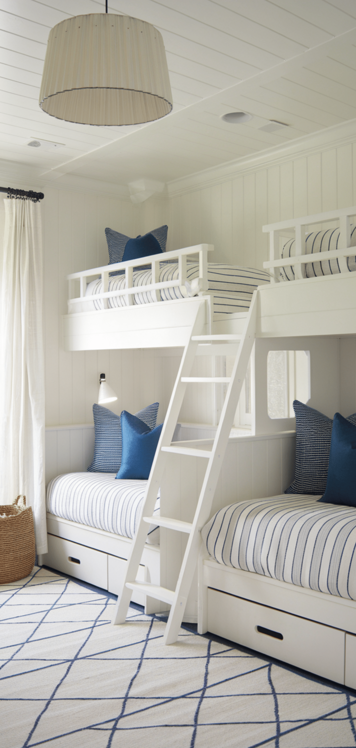 Stunning Bunk Room Ideas