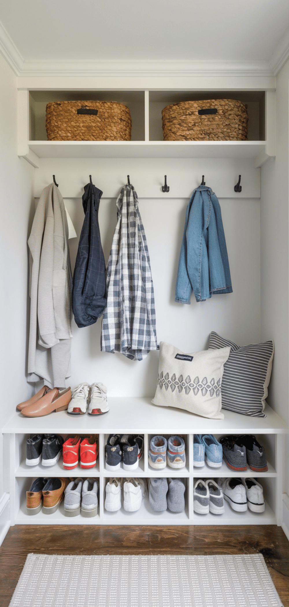 17 Perfect Mudroom Shoe Storage Ideas for a Clutter-Free Entryway