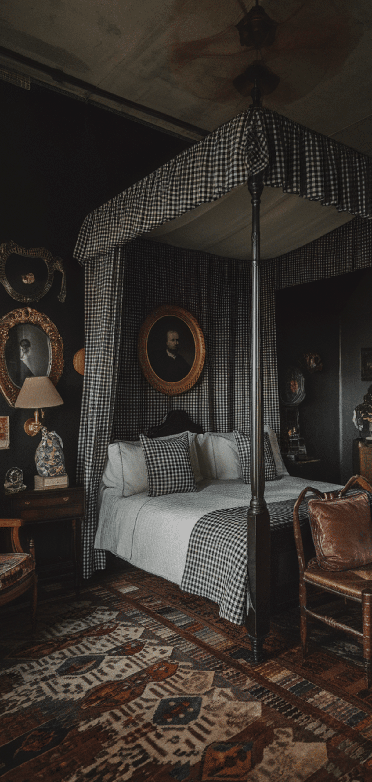 Dreamy Dark Cottagecore Paradise Ideas