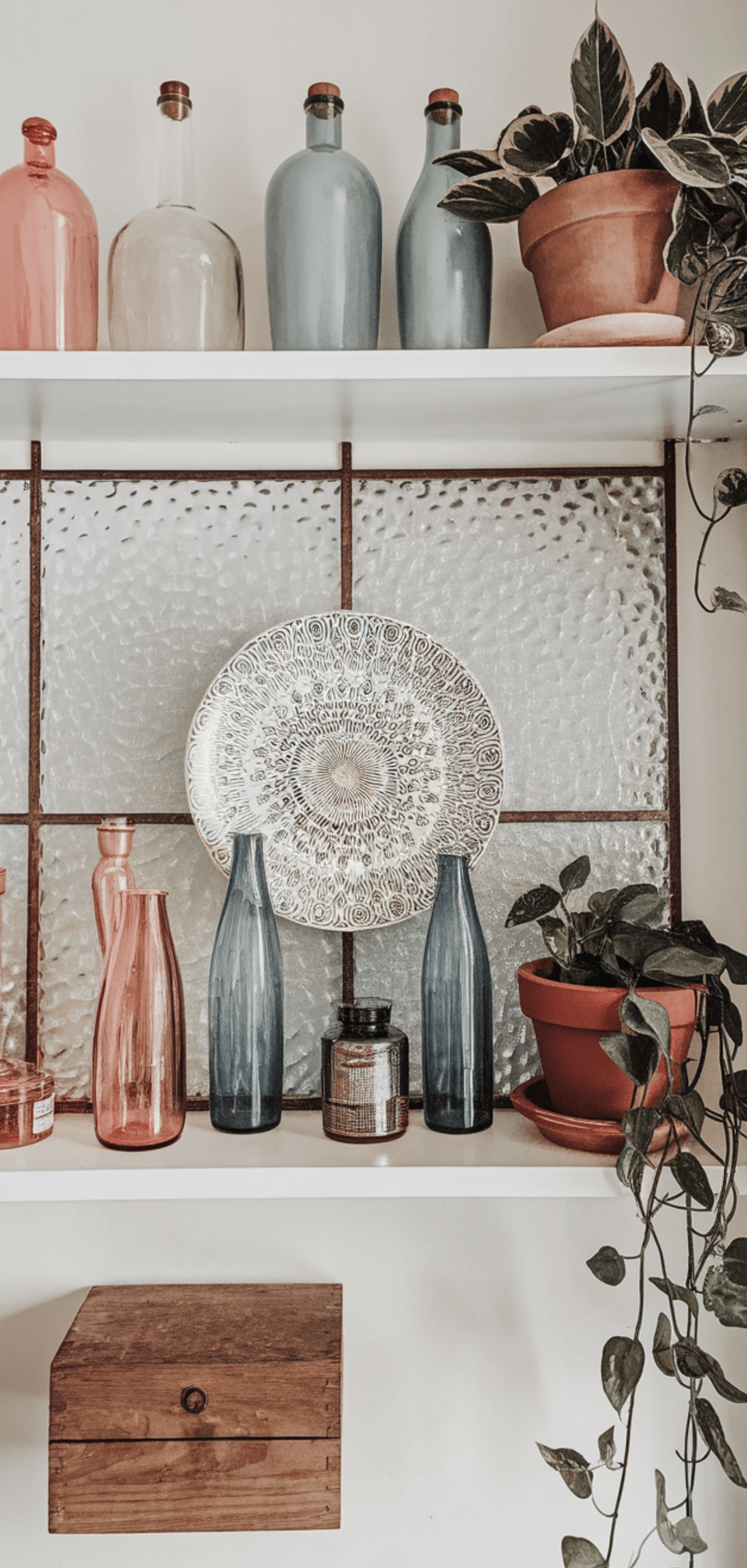 Stunning Boho Shelf Decor Ideas