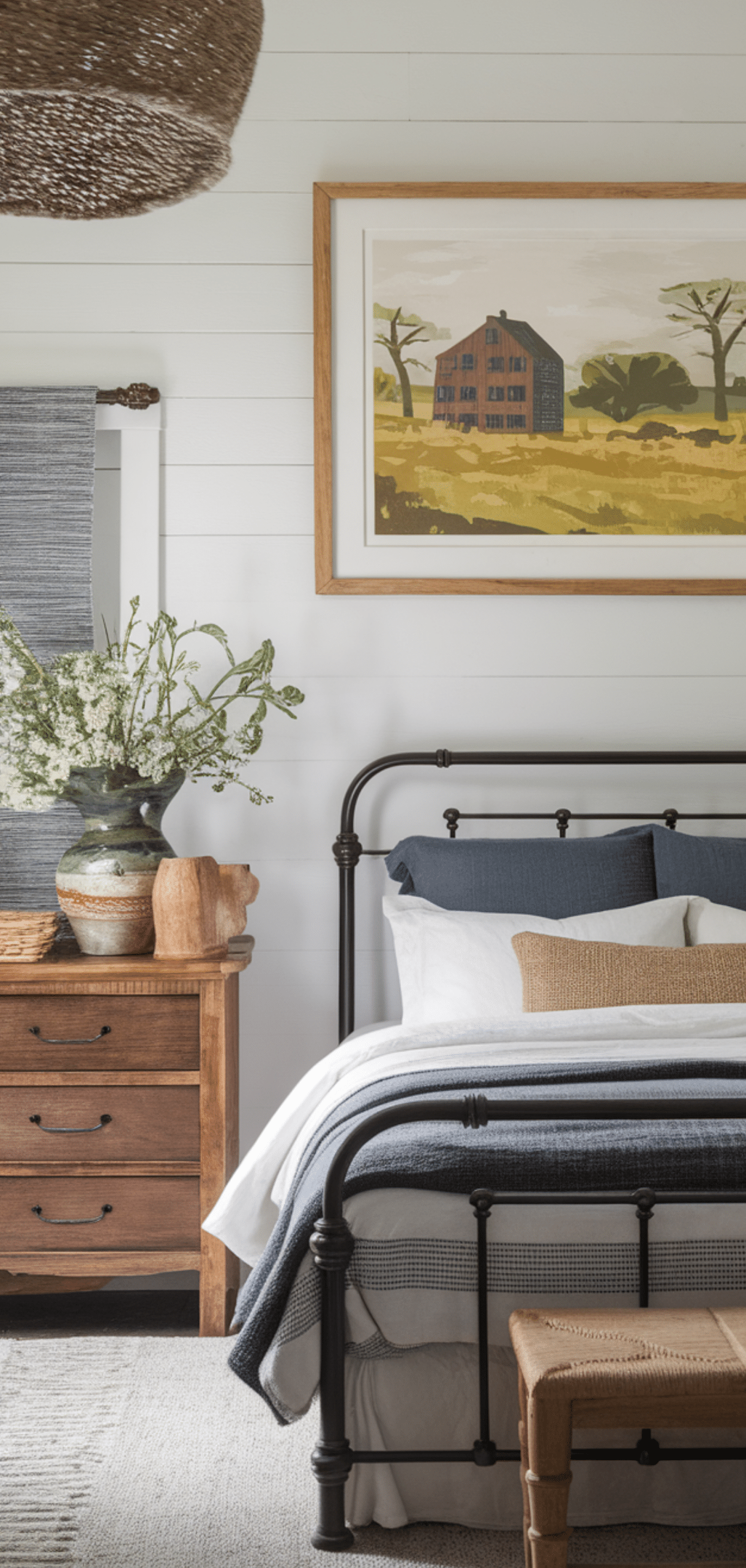 Cozy Farmhouse Bedroom Ideas for the Perfect Retreat
