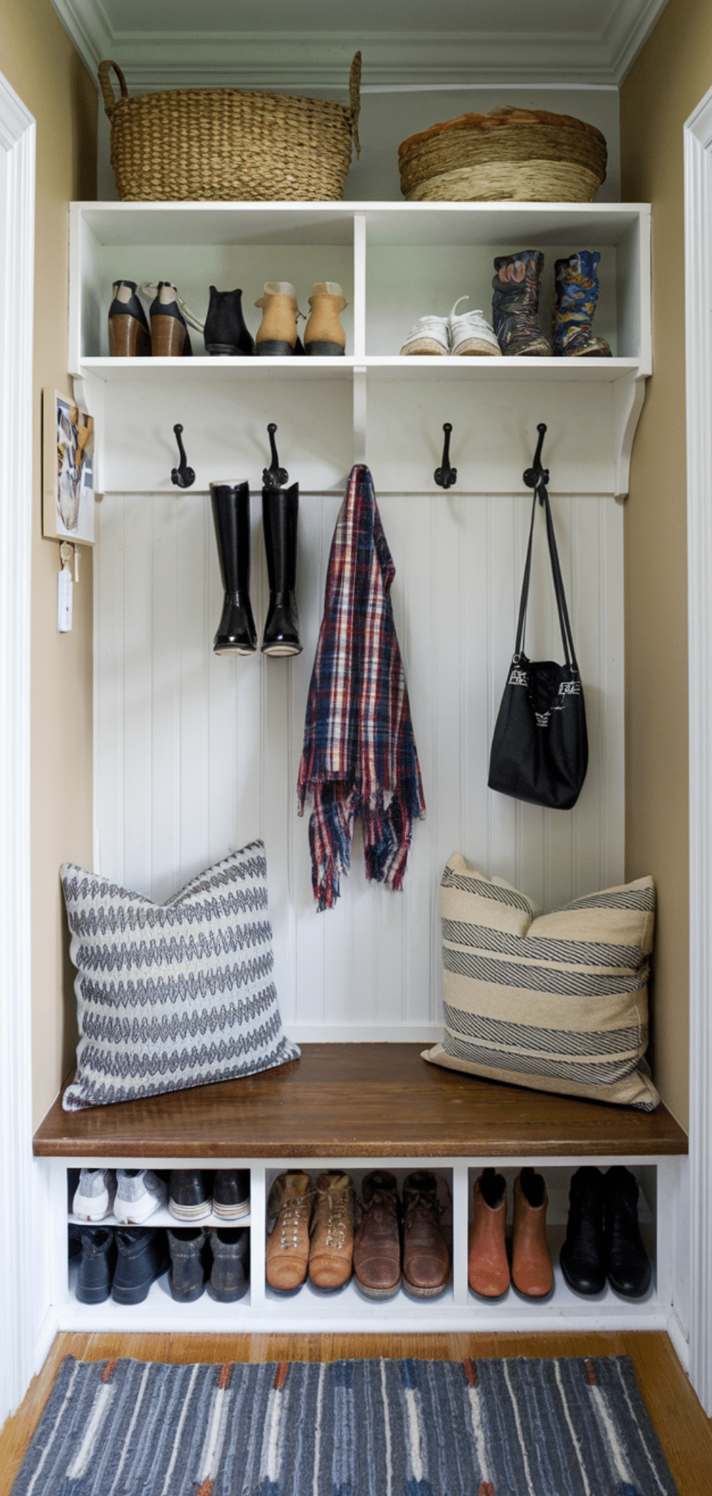 17 Perfect Mudroom Shoe Storage Ideas for a Clutter-Free Entryway