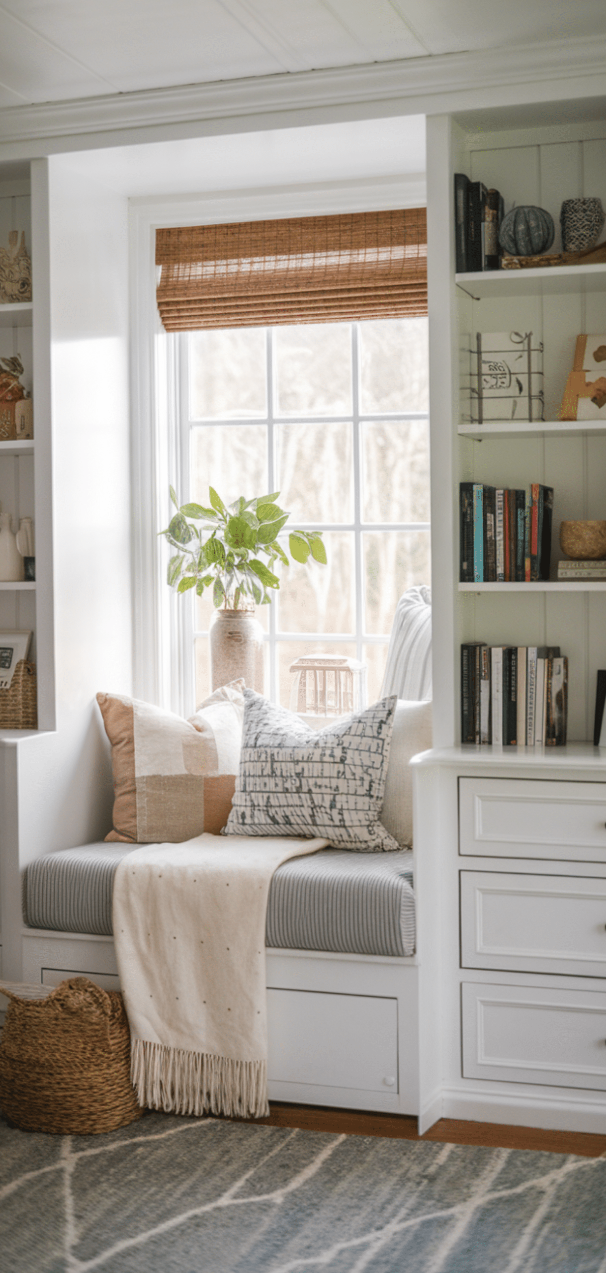 Cozy Farmhouse Bedroom Ideas for the Perfect Retreat