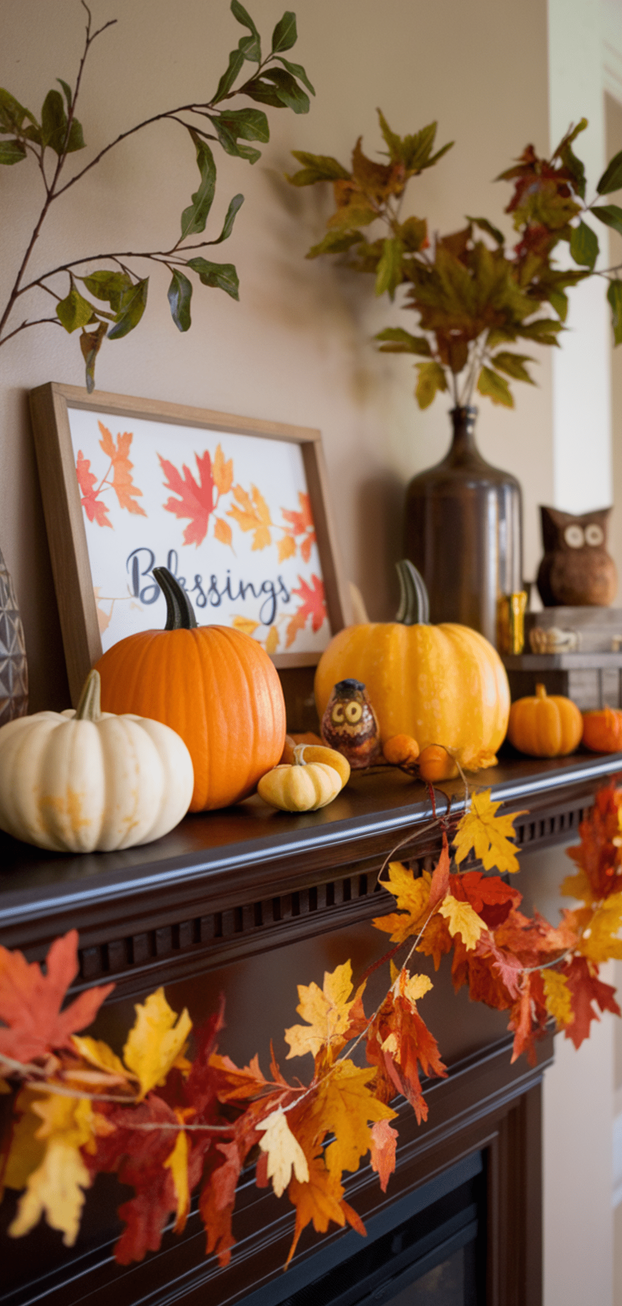 Best Fall Mantel Decorating Ideas for a Cozy Home