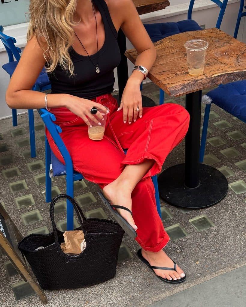 Work Red Pants Outfit Ideas for Every Busy Mom Will Love
