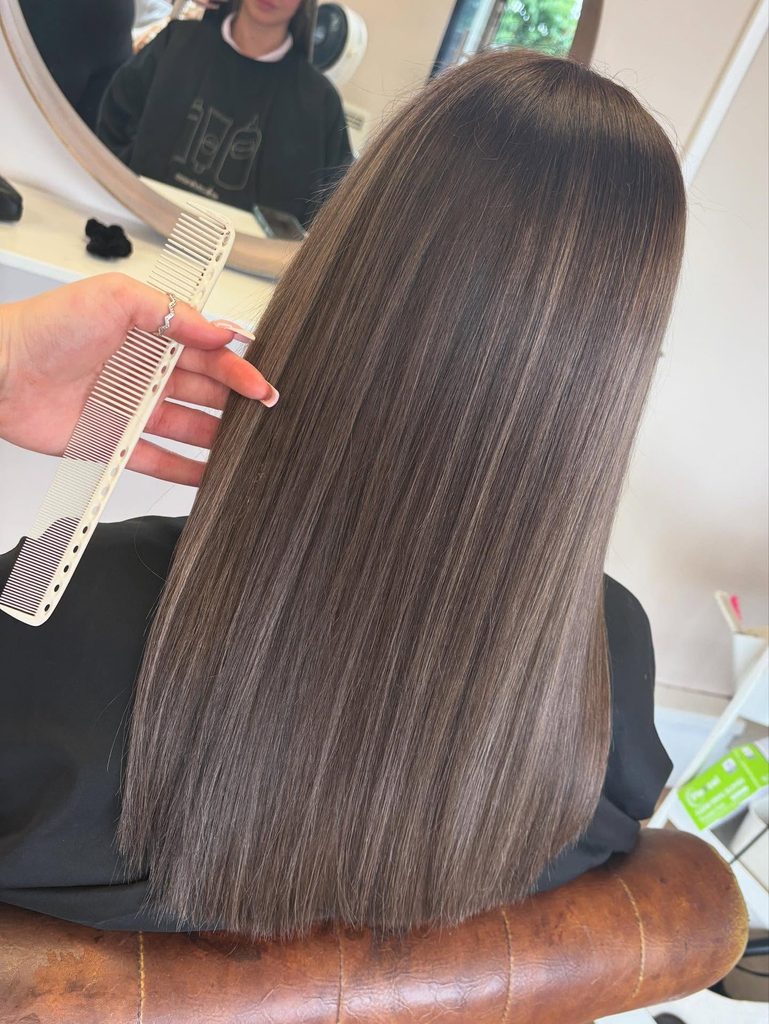 Brown Mushroom Hair Color Ideas Worth Showing Your Stylist This Season